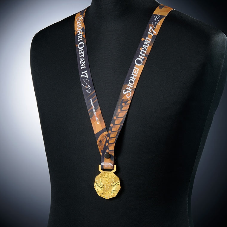 SHOHEI OHTANI OFFICIAL「BACK TO BACK WORLD SERIES CHAMPIONS K24 MEDAL DIAMOND JEWELRY」(2025)