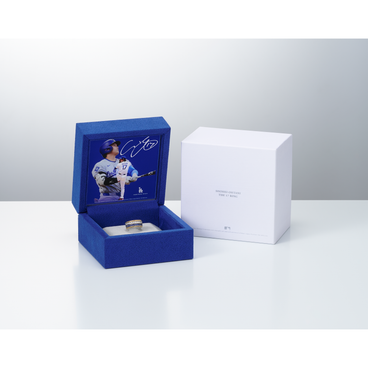 SHOHEI OHTANI OFFICIAL「K18/Pt900 DIAMOND SAPPHIRE RING」（2026）