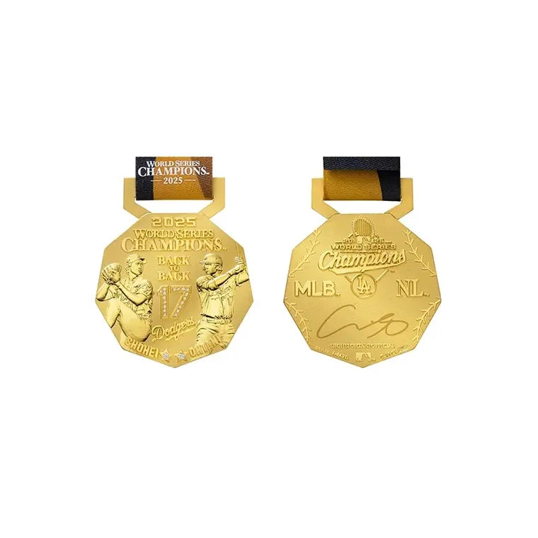 SHOHEI OHTANI OFFICIAL「BACK TO BACK WORLD SERIES CHAMPIONS K24 MEDAL DIAMOND JEWELRY」（2025）